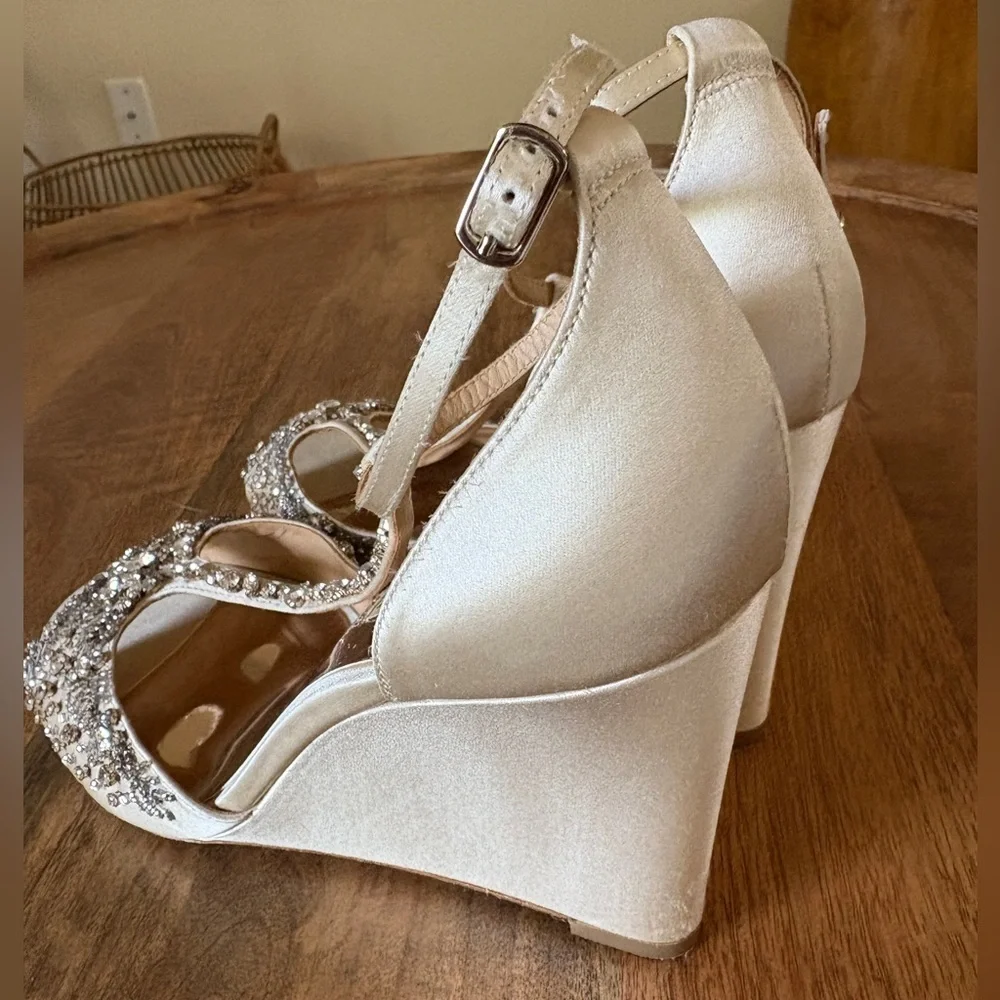 Badgley Mischa 